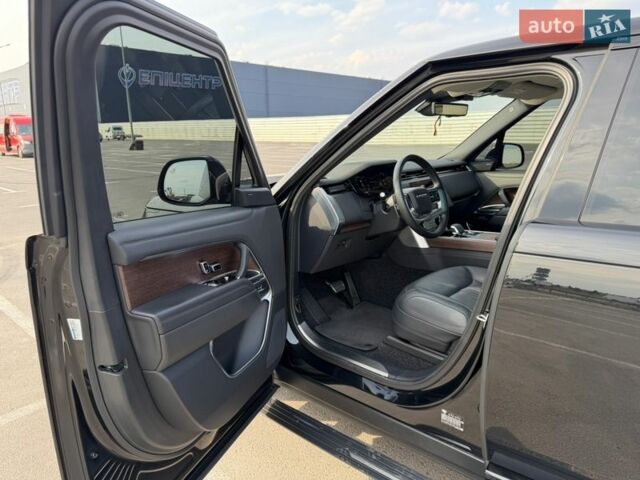 Чорний Ленд Ровер Рендж Ровер, об'ємом двигуна 3 л та пробігом 38 тис. км за 148000 $, фото 9 на Automoto.ua