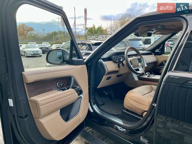 Ленд Ровер Рендж Ровер 2022 в Киеве на Automoto.ua Черный Ленд Ровер Рендж Ровер, объемом двигателя 3 л и пробегом 52 тыс. км за 153900 $, фото 13 на Automoto.ua
