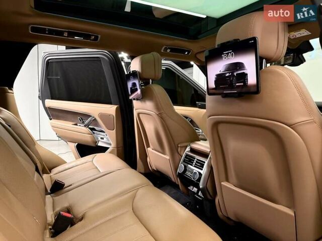 Черный Ленд Ровер Рендж Ровер, объемом двигателя 3 л и пробегом 59 тыс. км за 153500 $, фото 56 на Automoto.ua