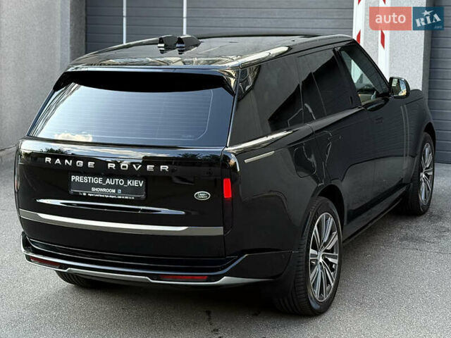Ленд Ровер Рендж Ровер 2022 в Киеве на Automoto.ua Черный Ленд Ровер Рендж Ровер, объемом двигателя 3 л и пробегом 49 тыс. км за 150000 $, фото 19 на Automoto.ua