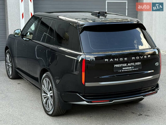 Ленд Ровер Рендж Ровер 2022 в Киеве на Automoto.ua Черный Ленд Ровер Рендж Ровер, объемом двигателя 3 л и пробегом 49 тыс. км за 150000 $, фото 20 на Automoto.ua