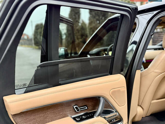 Чорний Ленд Ровер Рендж Ровер, об'ємом двигуна 3 л та пробігом 72 тис. км за 157000 $, фото 41 на Automoto.ua