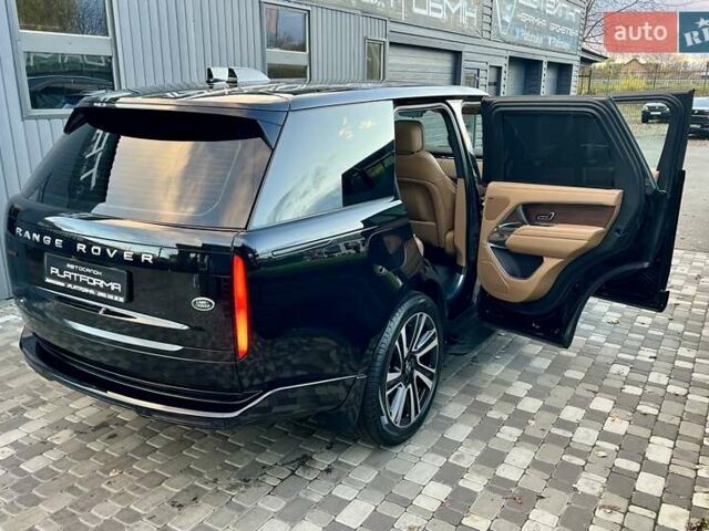 Ленд Ровер Рендж Ровер 2022 в Киеве на Automoto.ua Черный Ленд Ровер Рендж Ровер, объемом двигателя 3 л и пробегом 52 тыс. км за 153900 $, фото 109 на Automoto.ua