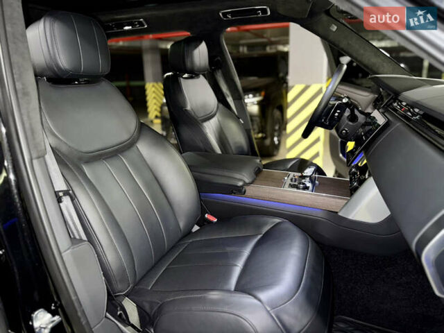 Чорний Ленд Ровер Рендж Ровер, об'ємом двигуна 4.4 л та пробігом 36 тис. км за 165000 $, фото 41 на Automoto.ua