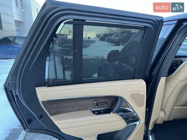 Черный Ленд Ровер Рендж Ровер, объемом двигателя 3 л и пробегом 94 тыс. км за 132900 $, фото 29 на Automoto.ua