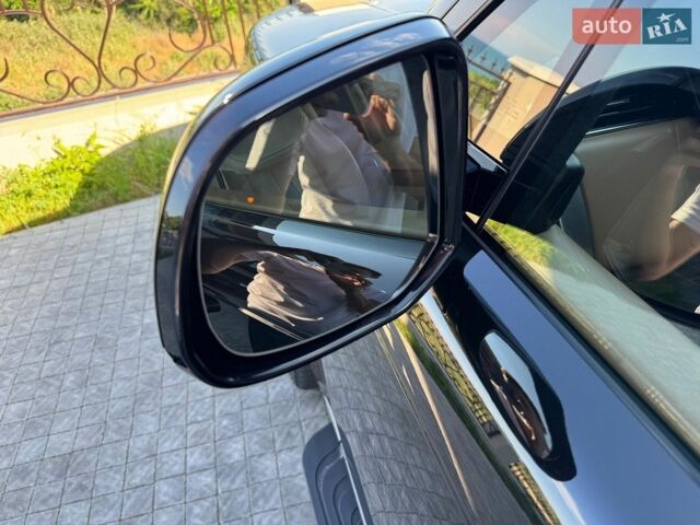 Чорний Ленд Ровер Рендж Ровер, об'ємом двигуна 3 л та пробігом 45 тис. км за 148000 $, фото 11 на Automoto.ua