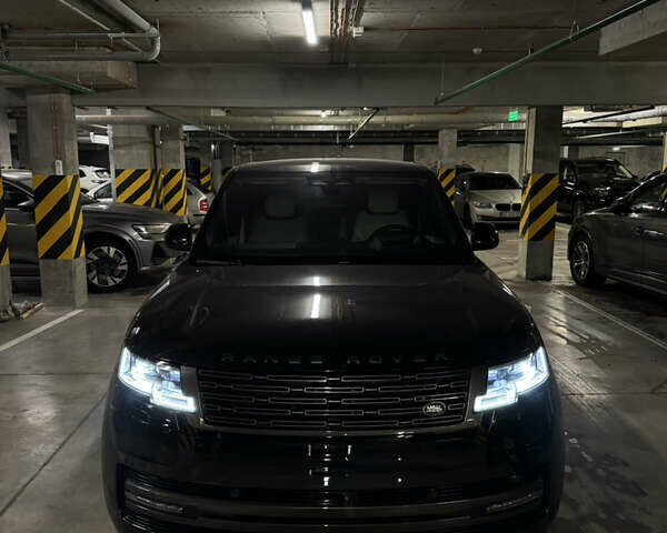 Черный Ленд Ровер Рендж Ровер, объемом двигателя 4.39 л и пробегом 21 тыс. км за 205000 $, фото 1 на Automoto.ua