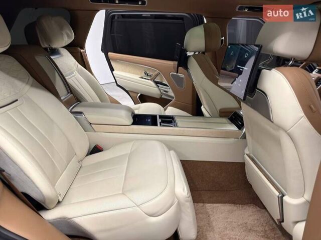 Черный Ленд Ровер Рендж Ровер, объемом двигателя 3 л и пробегом 32 тыс. км за 255000 $, фото 59 на Automoto.ua