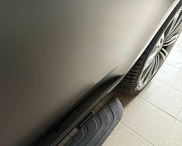 Чорний Ленд Ровер Рендж Ровер, об'ємом двигуна 4.39 л та пробігом 22 тис. км за 188333 $, фото 28 на Automoto.ua