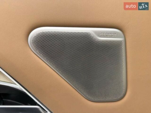 Черный Ленд Ровер Рендж Ровер, объемом двигателя 3 л и пробегом 32 тыс. км за 255000 $, фото 57 на Automoto.ua