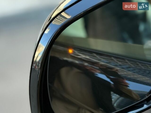 Чорний Ленд Ровер Рендж Ровер, об'ємом двигуна 3 л та пробігом 31 тис. км за 159000 $, фото 36 на Automoto.ua