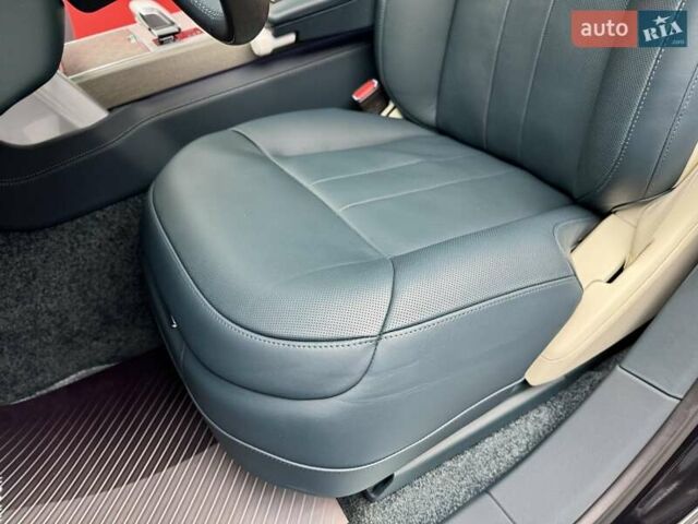 Чорний Ленд Ровер Рендж Ровер, об'ємом двигуна 4.4 л та пробігом 34 тис. км за 268000 $, фото 29 на Automoto.ua