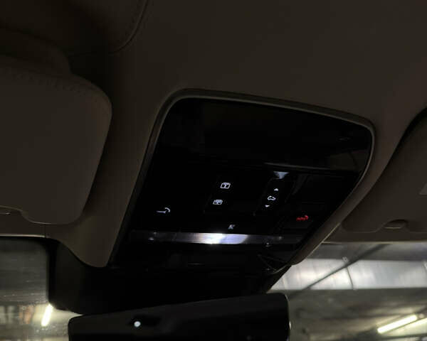 Черный Ленд Ровер Рендж Ровер, объемом двигателя 4.39 л и пробегом 21 тыс. км за 205000 $, фото 21 на Automoto.ua