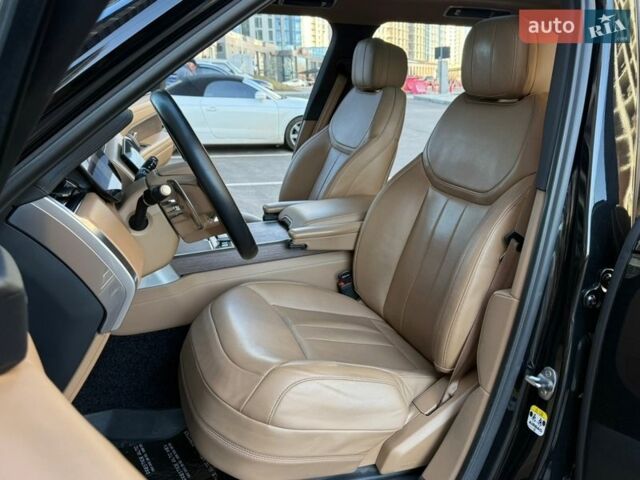 Чорний Ленд Ровер Рендж Ровер, об'ємом двигуна 3 л та пробігом 31 тис. км за 159000 $, фото 37 на Automoto.ua