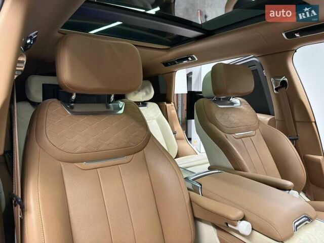 Черный Ленд Ровер Рендж Ровер, объемом двигателя 3 л и пробегом 32 тыс. км за 255000 $, фото 85 на Automoto.ua