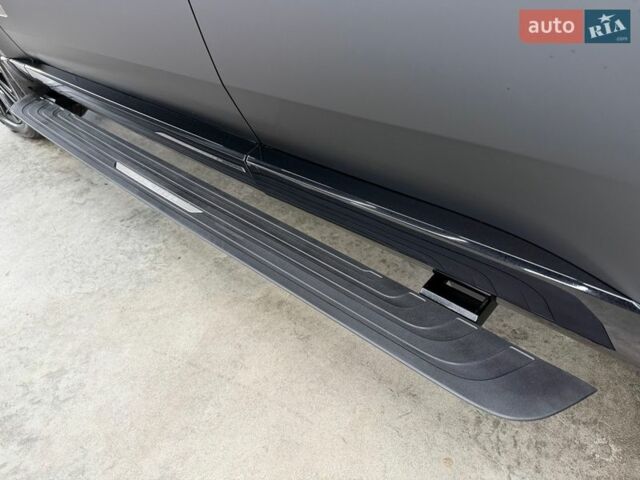 Черный Ленд Ровер Рендж Ровер, объемом двигателя 4.39 л и пробегом 46 тыс. км за 174000 $, фото 22 на Automoto.ua