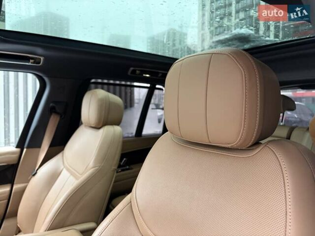 Черный Ленд Ровер Рендж Ровер, объемом двигателя 3 л и пробегом 40 тыс. км за 177333 $, фото 25 на Automoto.ua