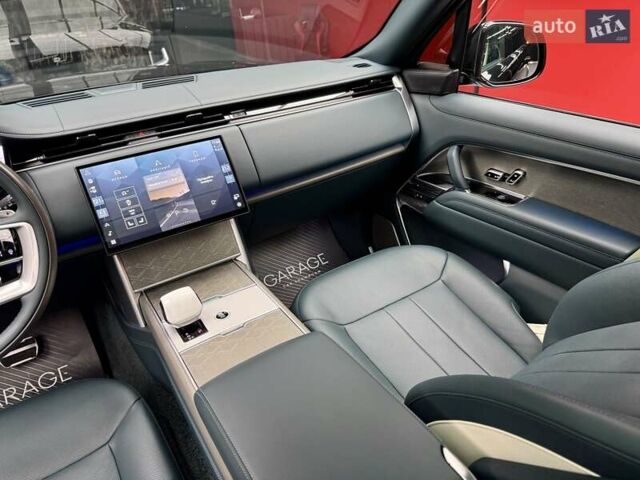 Чорний Ленд Ровер Рендж Ровер, об'ємом двигуна 4.4 л та пробігом 34 тис. км за 268000 $, фото 37 на Automoto.ua