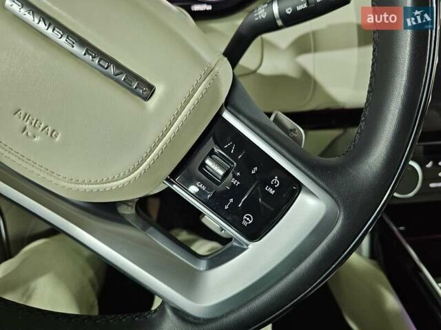 Чорний Ленд Ровер Рендж Ровер, об'ємом двигуна 4.39 л та пробігом 39 тис. км за 159999 $, фото 50 на Automoto.ua