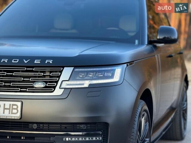 Чорний Ленд Ровер Рендж Ровер, об'ємом двигуна 3 л та пробігом 9 тис. км за 179900 $, фото 30 на Automoto.ua