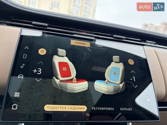 Чорний Ленд Ровер Рендж Ровер, об'ємом двигуна 3 л та пробігом 40 тис. км за 177111 $, фото 83 на Automoto.ua