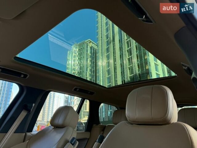 Чорний Ленд Ровер Рендж Ровер, об'ємом двигуна 3 л та пробігом 31 тис. км за 159000 $, фото 62 на Automoto.ua