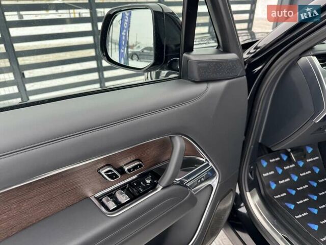 Черный Ленд Ровер Рендж Ровер, объемом двигателя 3 л и пробегом 24 тыс. км за 197000 $, фото 14 на Automoto.ua