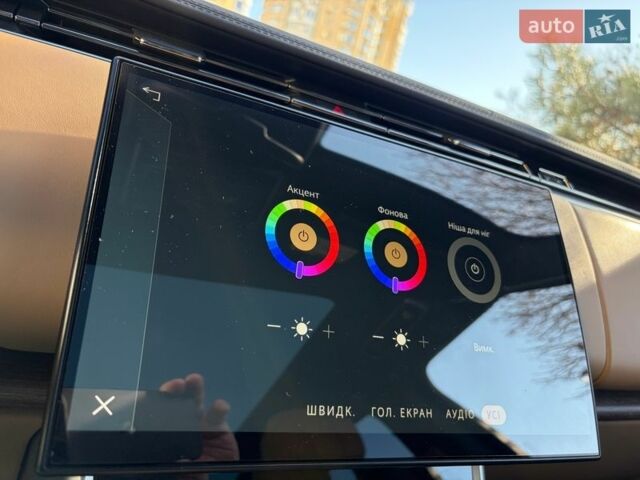 Чорний Ленд Ровер Рендж Ровер, об'ємом двигуна 4.39 л та пробігом 23 тис. км за 185500 $, фото 54 на Automoto.ua