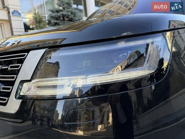 Чорний Ленд Ровер Рендж Ровер, об'ємом двигуна 4.39 л та пробігом 19 тис. км за 179000 $, фото 24 на Automoto.ua