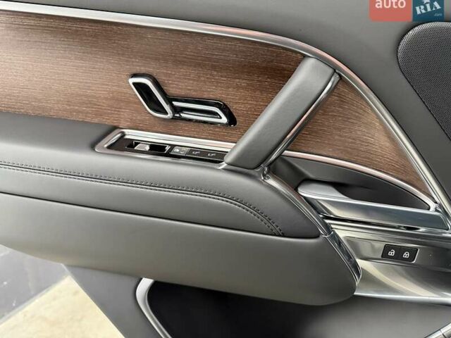 Черный Ленд Ровер Рендж Ровер, объемом двигателя 4.39 л и пробегом 46 тыс. км за 174000 $, фото 71 на Automoto.ua