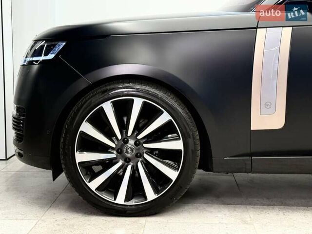 Черный Ленд Ровер Рендж Ровер, объемом двигателя 3 л и пробегом 32 тыс. км за 255000 $, фото 5 на Automoto.ua