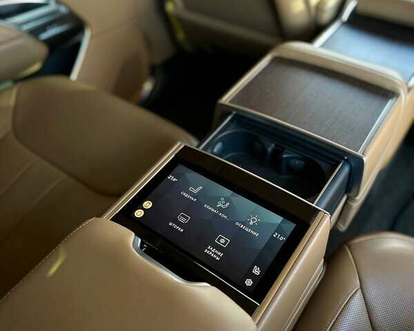 Чорний Ленд Ровер Рендж Ровер, об'ємом двигуна 4.39 л та пробігом 64 тис. км за 179900 $, фото 87 на Automoto.ua