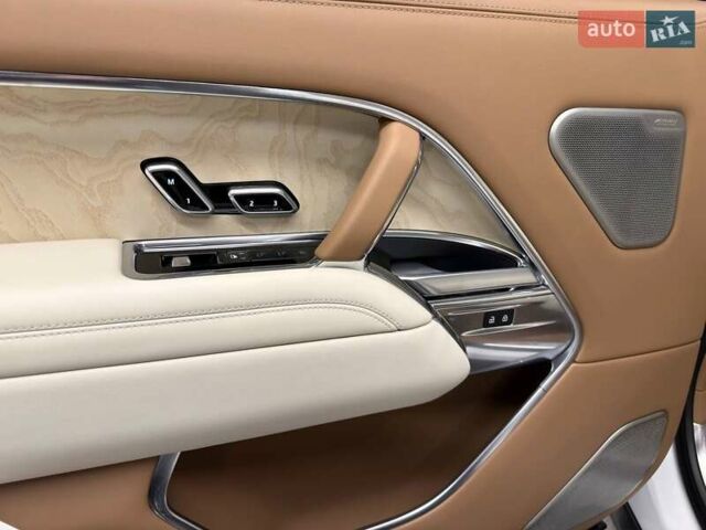 Черный Ленд Ровер Рендж Ровер, объемом двигателя 3 л и пробегом 32 тыс. км за 255000 $, фото 43 на Automoto.ua