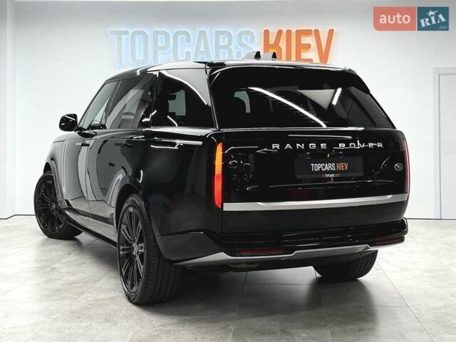 Ленд Ровер Рендж Ровер 2023 в Киеве на Automoto.ua Черный Ленд Ровер Рендж Ровер, объемом двигателя 3 л и пробегом 35 тыс. км за 209990 $, фото 10 на Automoto.ua