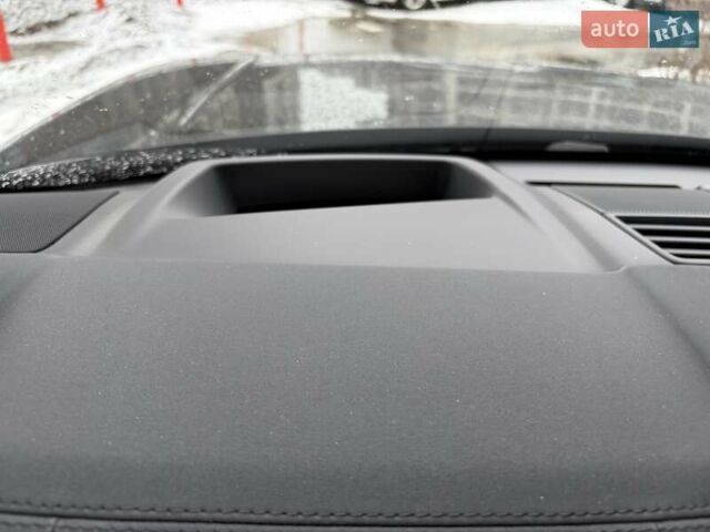 Чорний Ленд Ровер Рендж Ровер, об'ємом двигуна 3 л та пробігом 40 тис. км за 174444 $, фото 39 на Automoto.ua