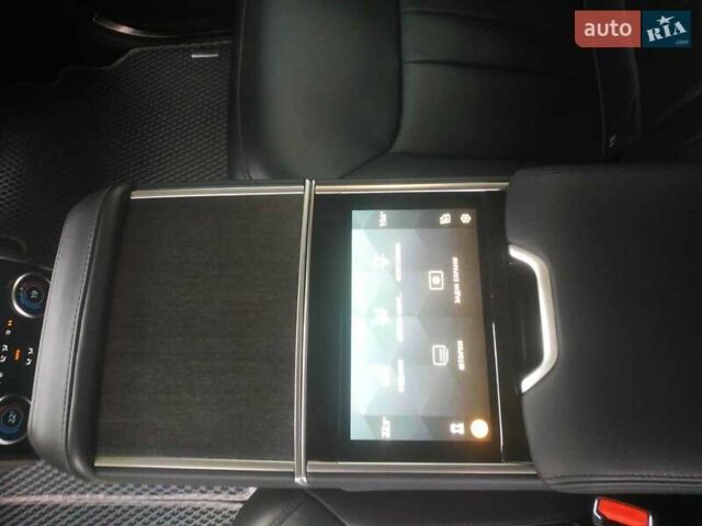 Черный Ленд Ровер Рендж Ровер, объемом двигателя 4.39 л и пробегом 55 тыс. км за 165000 $, фото 12 на Automoto.ua