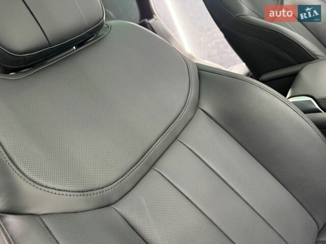 Черный Ленд Ровер Рендж Ровер, объемом двигателя 4.39 л и пробегом 46 тыс. км за 174000 $, фото 63 на Automoto.ua