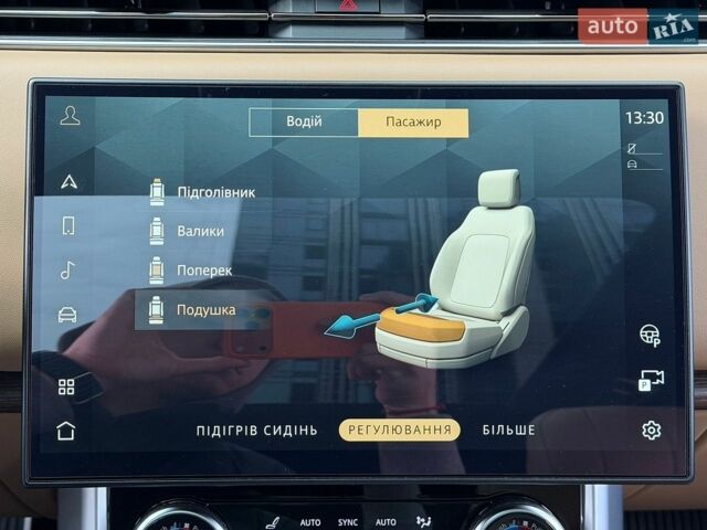 Черный Ленд Ровер Рендж Ровер, объемом двигателя 3 л и пробегом 46 тыс. км за 150000 $, фото 69 на Automoto.ua