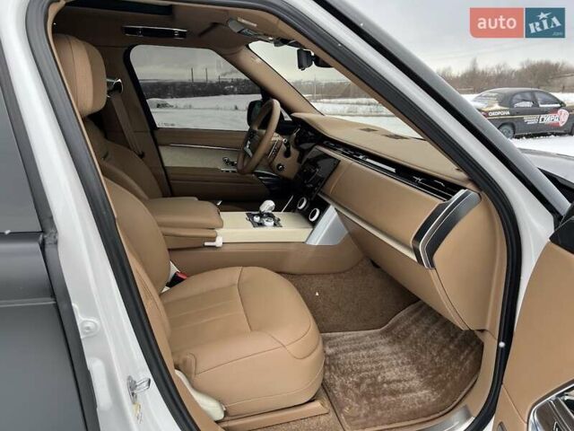 Чорний Ленд Ровер Рендж Ровер, об'ємом двигуна 3 л та пробігом 32 тис. км за 259000 $, фото 36 на Automoto.ua