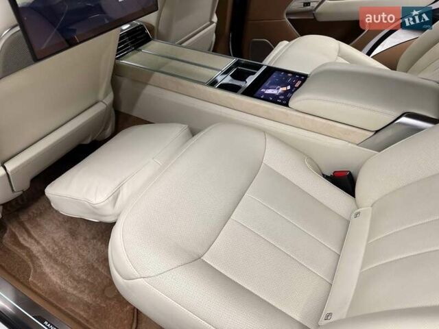 Черный Ленд Ровер Рендж Ровер, объемом двигателя 3 л и пробегом 32 тыс. км за 255000 $, фото 51 на Automoto.ua