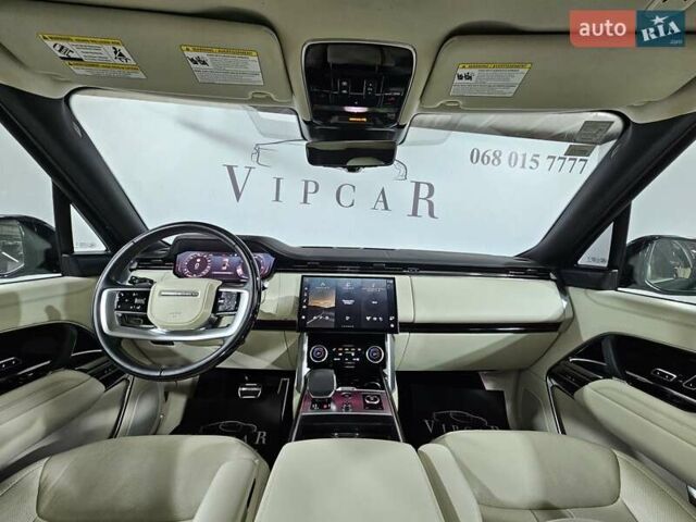 Чорний Ленд Ровер Рендж Ровер, об'ємом двигуна 4.39 л та пробігом 39 тис. км за 159999 $, фото 22 на Automoto.ua