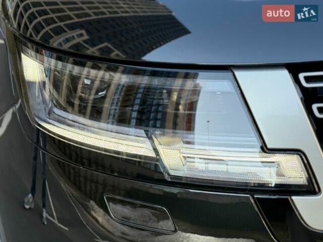 Чорний Ленд Ровер Рендж Ровер, об'ємом двигуна 3 л та пробігом 31 тис. км за 159000 $, фото 29 на Automoto.ua