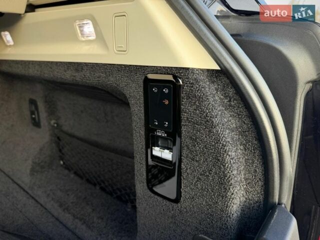 Чорний Ленд Ровер Рендж Ровер, об'ємом двигуна 3 л та пробігом 9 тис. км за 179900 $, фото 98 на Automoto.ua