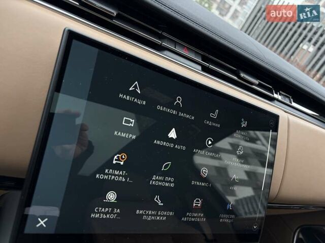 Чорний Ленд Ровер Рендж Ровер, об'ємом двигуна 3 л та пробігом 40 тис. км за 174444 $, фото 44 на Automoto.ua