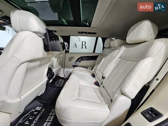 Чорний Ленд Ровер Рендж Ровер, об'ємом двигуна 4.39 л та пробігом 39 тис. км за 159999 $, фото 17 на Automoto.ua