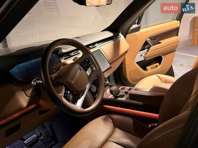 Чорний Ленд Ровер Рендж Ровер, об'ємом двигуна 3 л та пробігом 52 тис. км за 180000 $, фото 7 на Automoto.ua