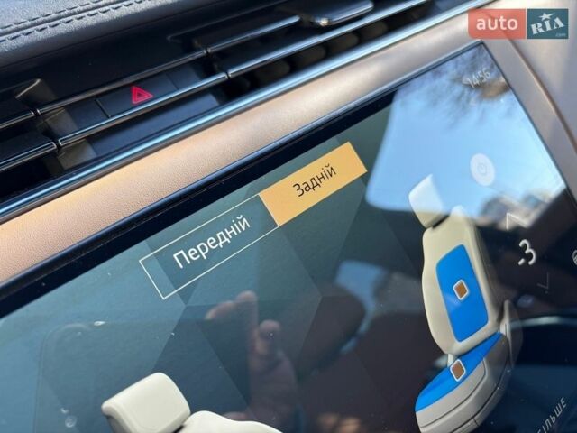 Чорний Ленд Ровер Рендж Ровер, об'ємом двигуна 4.39 л та пробігом 23 тис. км за 185500 $, фото 50 на Automoto.ua