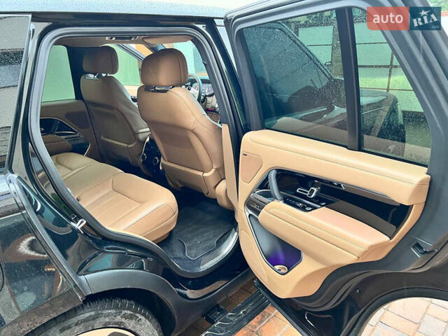 Черный Ленд Ровер Рендж Ровер, объемом двигателя 3 л и пробегом 29 тыс. км за 165000 $, фото 8 на Automoto.ua