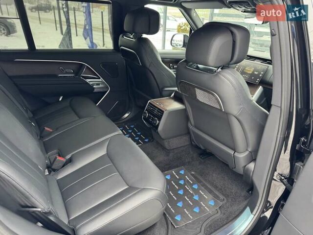 Черный Ленд Ровер Рендж Ровер, объемом двигателя 3 л и пробегом 24 тыс. км за 197000 $, фото 37 на Automoto.ua