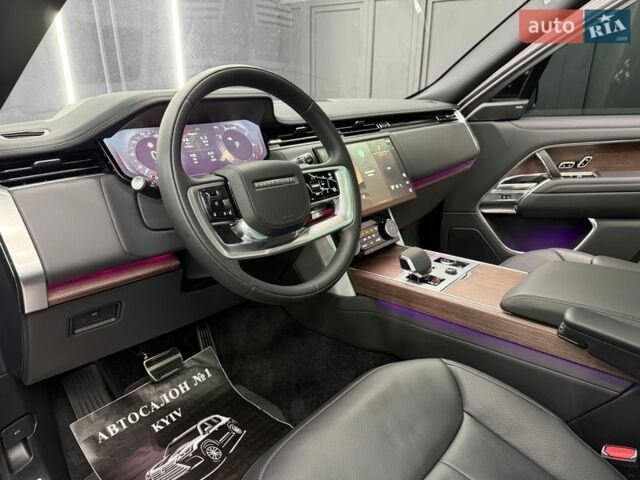 Черный Ленд Ровер Рендж Ровер, объемом двигателя 4.39 л и пробегом 46 тыс. км за 174000 $, фото 1 на Automoto.ua